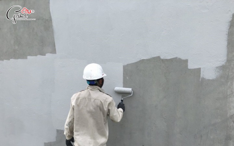 Sơn chống thấm ngoài trời nên sơn mấy lớp?