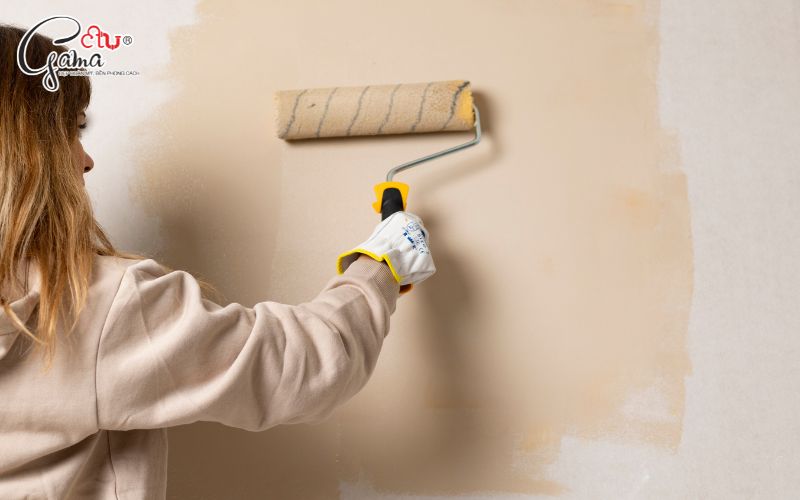 Xử lý bề mặt tường nhà cũ